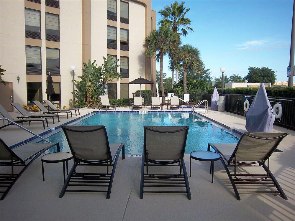 Hampton Inn Daytona Speedway-Airport Daytona Beach Exteriör bild