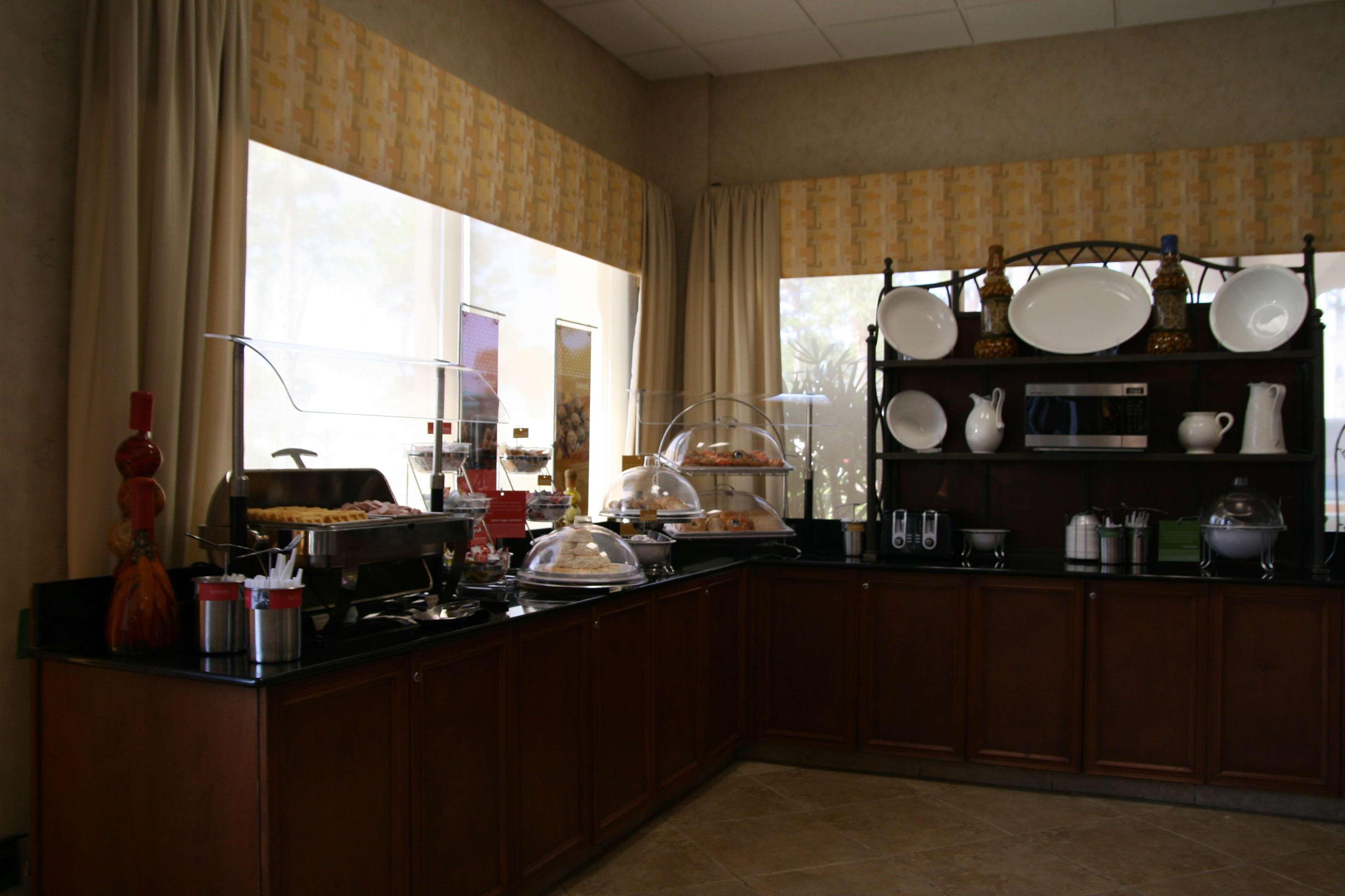 Hampton Inn Daytona Speedway-Airport Daytona Beach Restaurang bild
